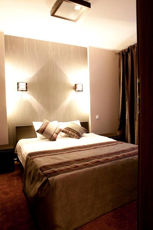 Hotel Dodo Biłgoraj Eksteriør bilde